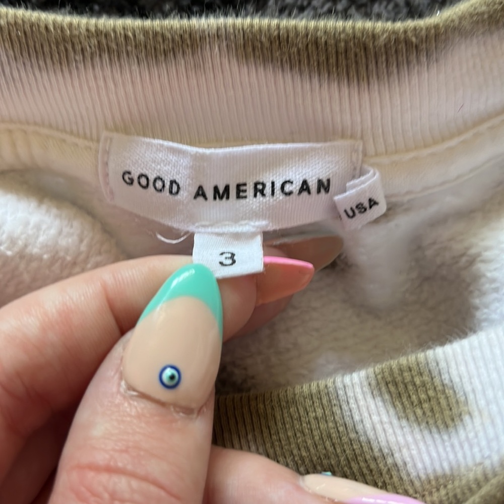 Good American Cropped Tie Dye Sweatshirt - Picture 3 of 3